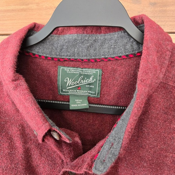 Woolrich Big Mens Button Up Shirt Outdoors 2XL Burgundy business casual - Picture 2 of 8